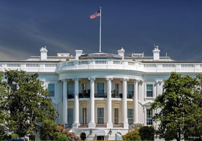 امتنان أمريكي لدور السعودية وعمان في تحرير رهينتين لدى الحوثي