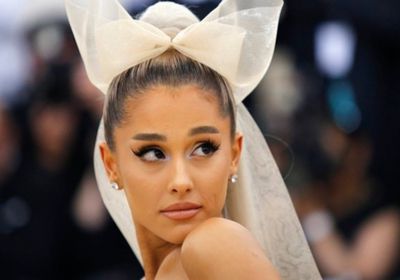 أريانا جراندي تكشف موعد طرح ألبومها الجديد