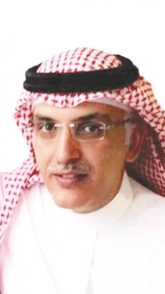 "السليمان" يجلد مغرد فلسطيني.. ويكشف سبب انفضاض الناس عن قضيتهم