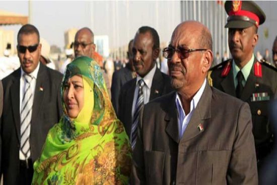 للمرة الثانية خلال أسبوع.. إطلاق سراح زوجة عمر البشير