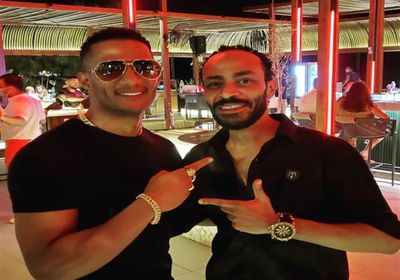 محمد رمضان يهنئ شقيقه الأكبر بعيد ميلاده