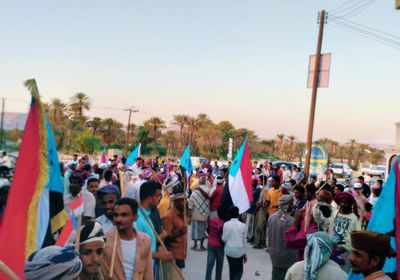 باحتفالات شعبية.. منطقة تريس تحيي ذكرى "14 أكتوبر"