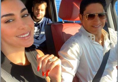 ياسمين صبري بصحبة زوجها وشقيقها في أحدث ظهور (صورة)