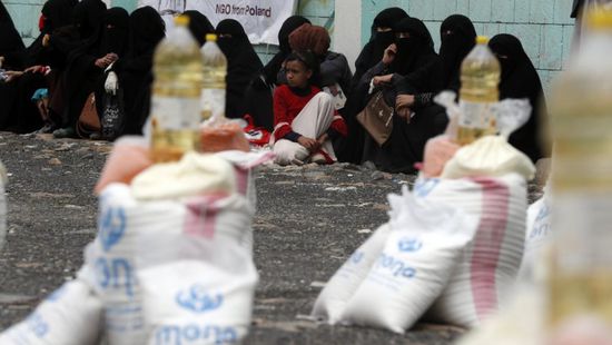 انعدام الأمن الغذائي.. سرطان حوثي ينهش في عظام السكان