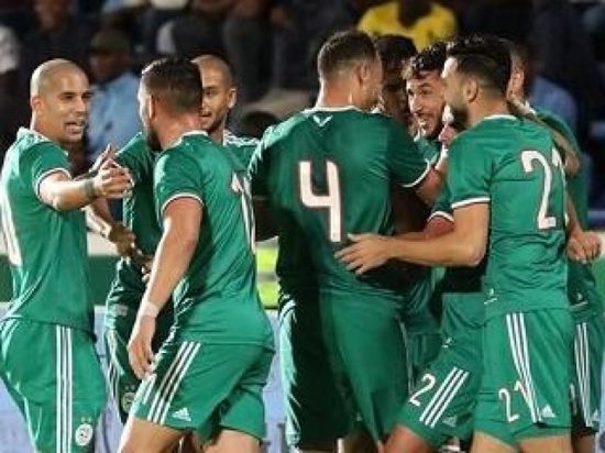 13 نوفمبر.. منتخب الجزائر يسافر لزيمبابوي لاستكمال تصفيات أمم إفريقيا