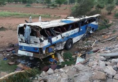 باكستان: مصرع جميع ركاب حافلة إثر انهيار أرضي