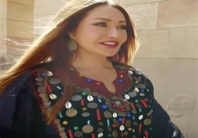 ليلى علوى تهنئ يحيى الفخراني على عضوية مجلس الشيوخ