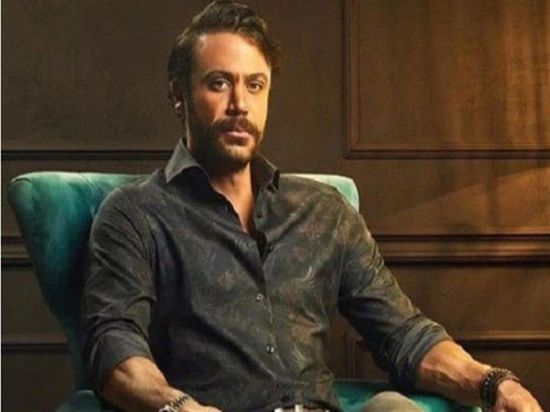 محمد إمام يعد جمهوره بمفاجآت جديدة