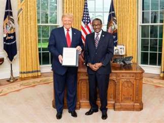 سفير السودان: اتصالات مكثفة مع واشنطن لجذب الاستثمارات