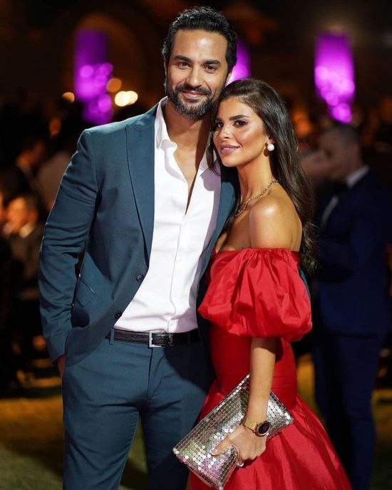 بفيديو من حفل زفافه.. كريم فهمي يحتفل بعيد زواجه