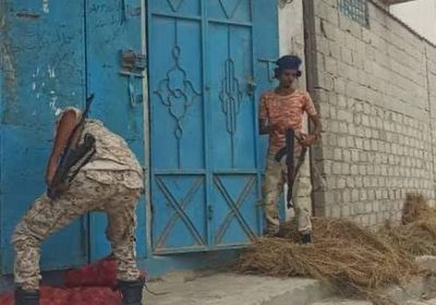 إغلاق محال مخالفة لقانون النظافة في المهرة