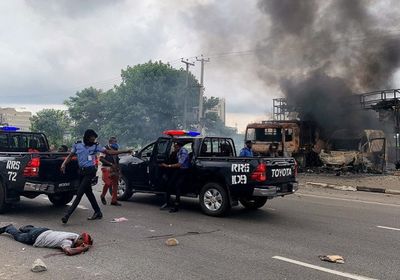 العفو الدولية تُعلن مقتل 12 متظاهرًا خلال احتجاجات شعبية بنيجيريا