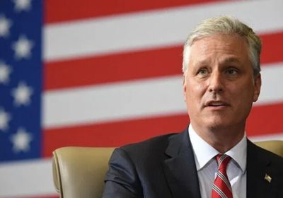  مستشار ترامب يصف الصين بـ"مهدد القرن"