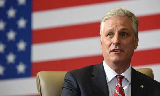  مستشار ترامب يصف الصين بـ"مهدد القرن"