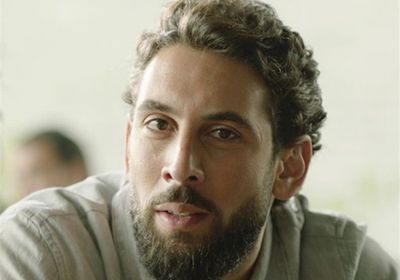 فنان مصري يعلن إصابته بفيروس كورونا