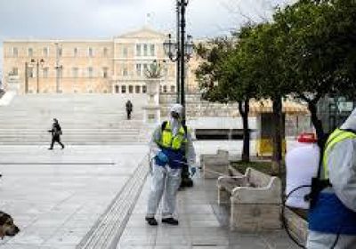 اليونان تفرض حظر تجول ليلي