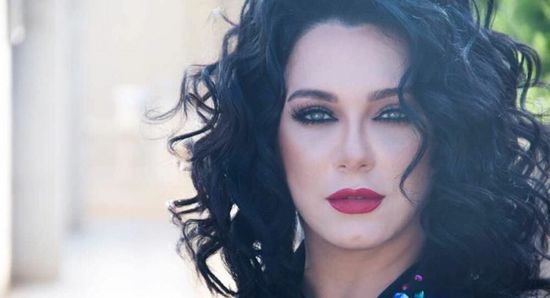 سلاف فواخرجي تتعاقد على "الكندوش" أمام أيمن زيدان