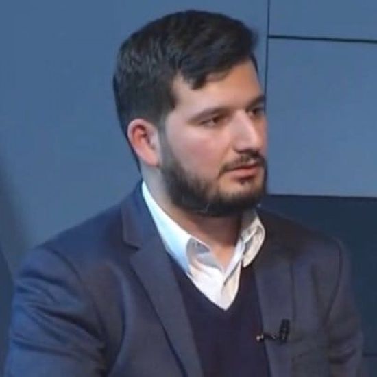 "سياسي عراقي"  يطالب بالتصدي لميليشيات جعلت مدينة بأكملها منزوعة السكان