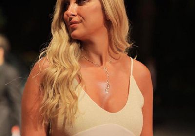 ريم مصطفى تخطف الأنظار بإطلالتها في مهرجان الجونة السينمائي (صور)