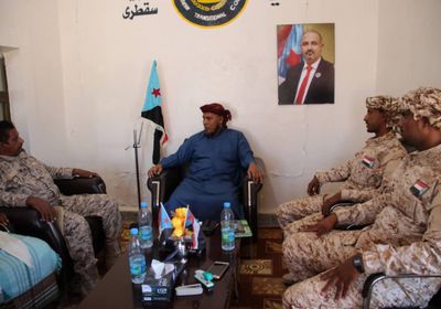 الثقلي يوجه بتأهيل أفراد كتيبة عبدالكوري وسمحة