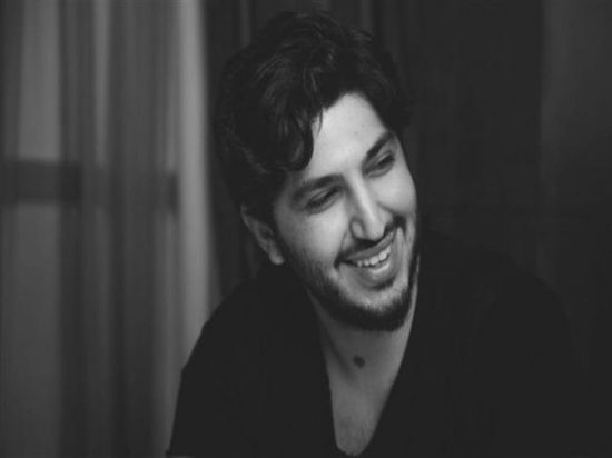 نجل فضل شاكر يطرح "شخص ما"