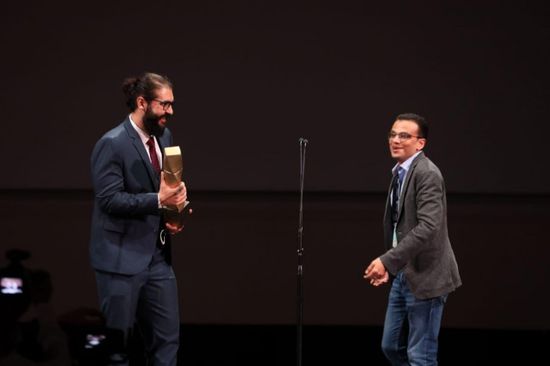 فوز الفلسطيني أمين نايفة بجائزة بمهرجان الجونة السينمائي (تفاصيل)