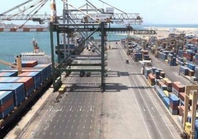 ضبط 3 أطنان حشيش في حاوية بميناء عدن