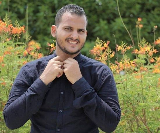 المليشيا تفرج عن مصور بعد عامين من اختطافه