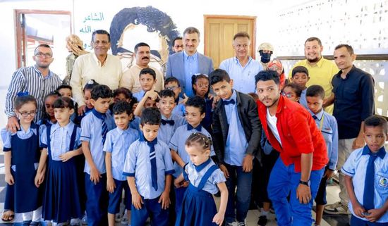 لملس يقرر زيادة موازنة معهد النور للمكفوفين (صور)