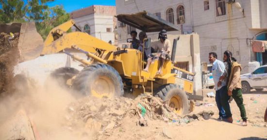 إعادة فتح شارع الشرطة بالشيخ عثمان (صور)