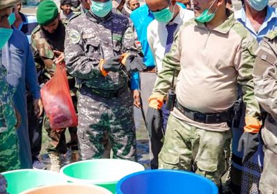 إتلاف كميات الكوكايين المضبوطة بميناء عدن (صور)