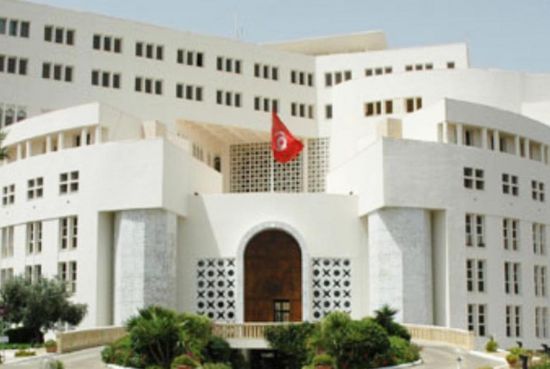  الخارجية التونسية: يجب الإبتعاد بالمقدسات عن الصراعات السياسية والإيديولوجية