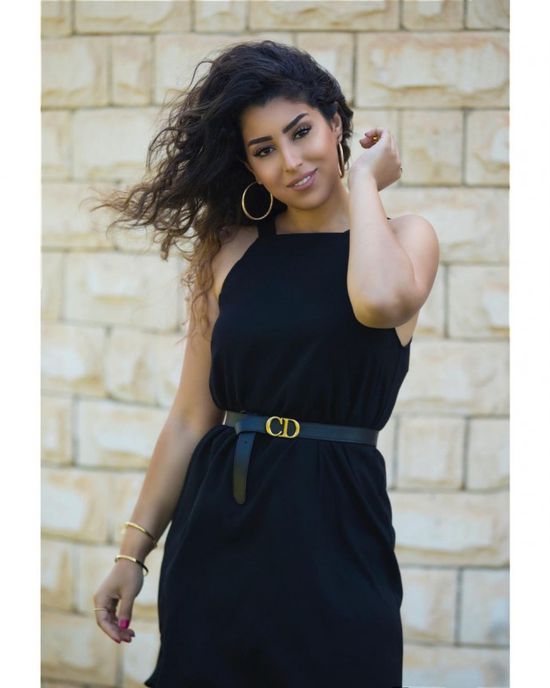 آيتن عامر تحضر مفاجأة لجمهورها (فيديو)