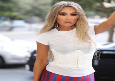 مايا دياب تهنئ ميريام فارس على مولودها الجديد