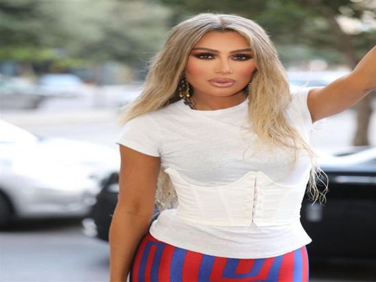 مايا دياب تهنئ ميريام فارس على مولودها الجديد