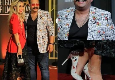 محمد ثروت يسخر من إطلالته وزوجته بمهرجان الجونة