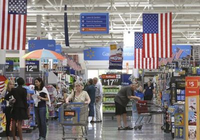 ارتفاع إنفاق المستهلكين في أمريكا بنحو 1.4% والدخل 0.9%‏