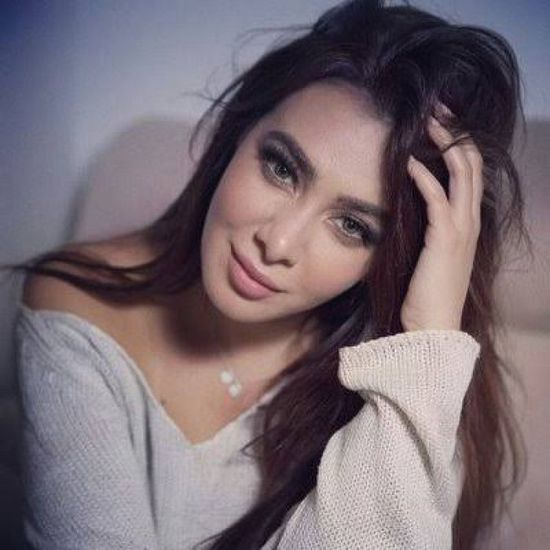 ميريهان حسين تكشف عن رأيها في الفساتين المثيرة بمهرجان الجونة