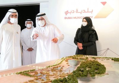 محمد بن راشد يطلع على مشروع إنتاج الطاقة ويعتمد تطوير شواطىء دبي