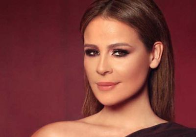 بوجه مرعب.. كارول سماحة تحتفل بالهالوين