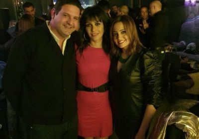 بسمة تهنئ بشرى على خطوبتها