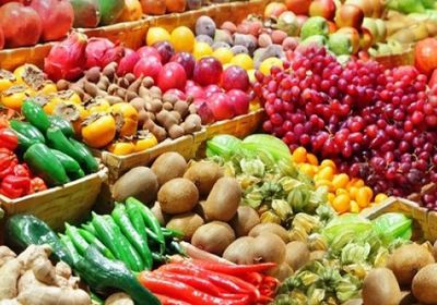 ارتفاع الطماطم والبصل.. أسعار الخضروات والفواكه بعدن اليوم الإثنين