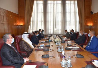 أبو الغيط يعقد اجتماعاً تشاورياً مع رئيس البرلمان العربي