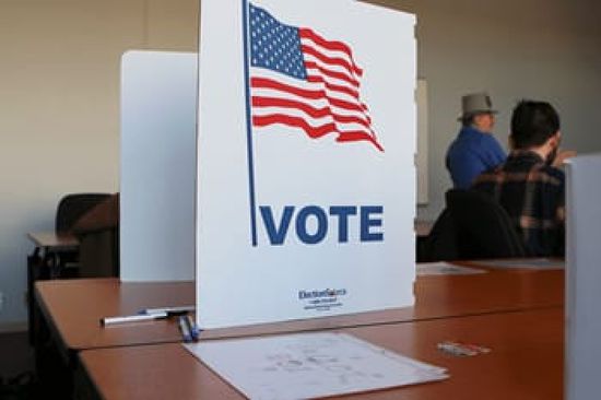 أكثر من 34 مليونا يصوتون في مراكز الاقتراع المبكر في الانتخابات الأميركية