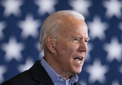 شعار ينتقد إعلام قطر بسبب الانحياز لـ بايدن