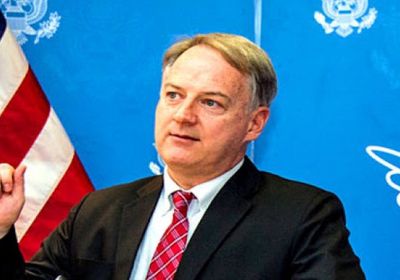 "السفير الأمريكي": المجتمع الدولي يدعم الحكومة المرتقبة