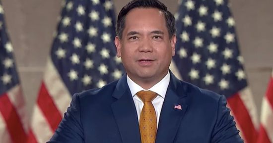 مدعي عام ولاية يوتا ينضم لفريق ترامب القانوني