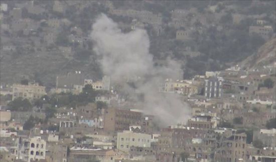 البيان: مليشيا الحوثي ترد على خسائرها بقصف الأحياء