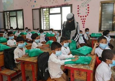 مركز الملك سلمان يواصل تقديم خدمات الصحة المدرسية بعدن
