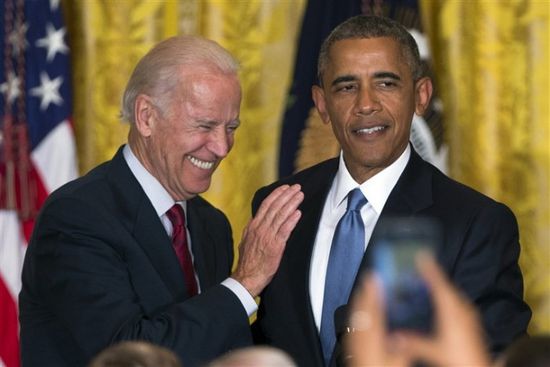 أوباما يحتفي بفوز جو بايدن